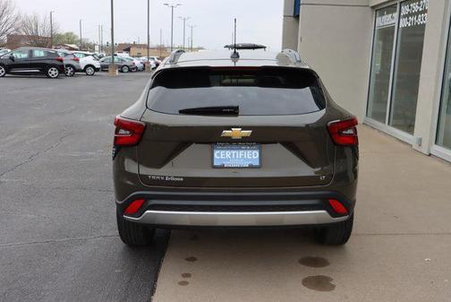 2024 Chevrolet Trax LT