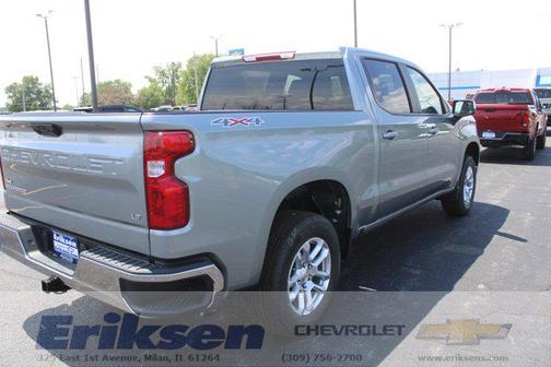 Sterling Gray Metallic 2026 Chevrolet Silverado 1500 LT