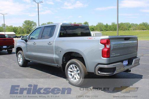 Sterling Gray Metallic 2026 Chevrolet Silverado 1500 LT