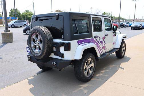 2016 Jeep Wrangler Unlimited Sahara