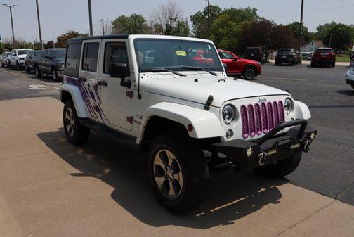 2016 Jeep Wrangler Unlimited Sahara