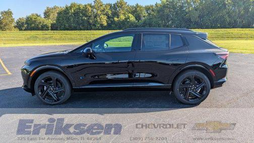 2025 Chevrolet Equinox EV RS