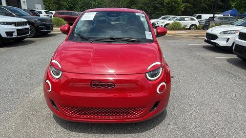 2024 FIAT 500e Base