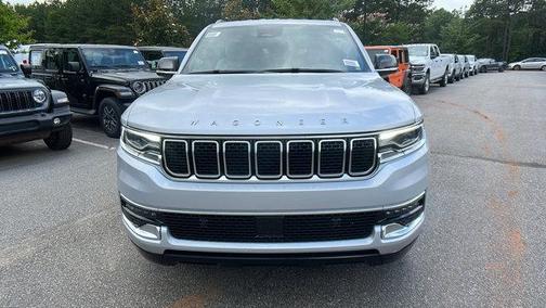 2025 Jeep Wagoneer L Base