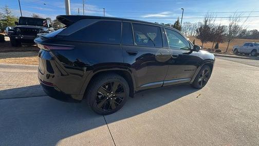 2024 Jeep Wagoneer S Launch Edition