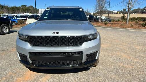 2025 Jeep Grand Cherokee L Laredo