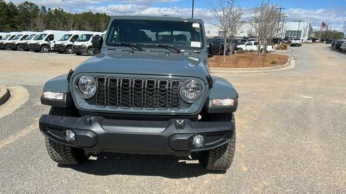 2025 Jeep Gladiator Sport