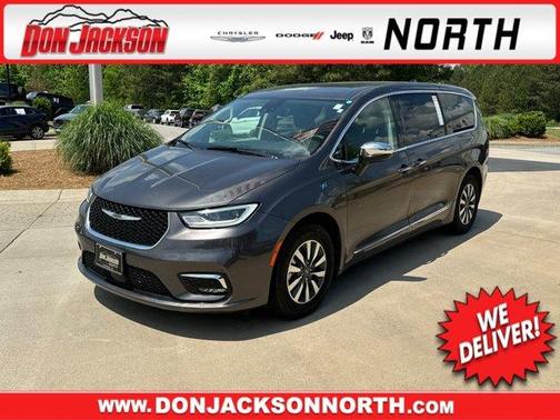 2023 Chrysler Pacifica Hybrid Limited