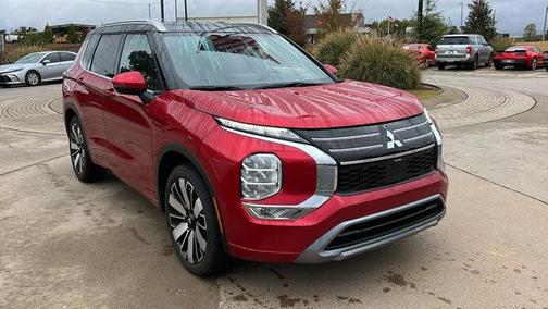 2025 Mitsubishi Outlander SEL