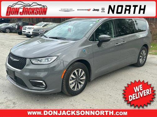 2023 Chrysler Pacifica Hybrid Touring L