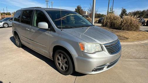 2012 Chrysler Town & Country Touring