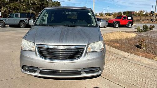 2012 Chrysler Town & Country Touring