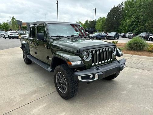 2021 Jeep Gladiator Overland