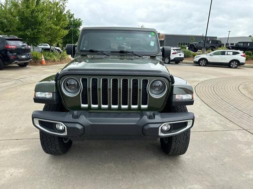 2021 Jeep Gladiator Overland