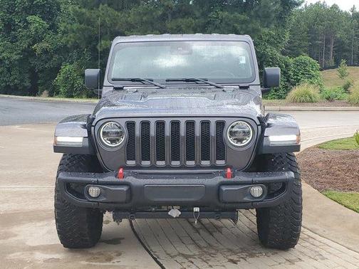 Photo 3 of 36 of 2021 Jeep Wrangler Unlimited Rubicon