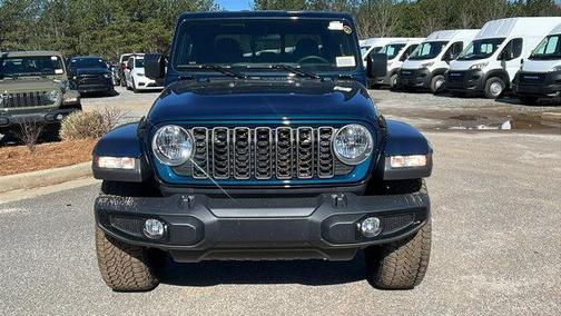 2025 Jeep Gladiator Sport