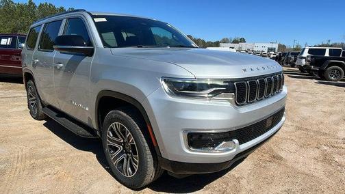 2025 Jeep Wagoneer Base