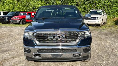 Patriot Blue Pearlcoat 2022 RAM 1500 Limited