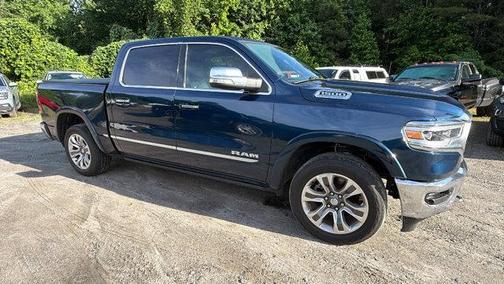 Patriot Blue Pearlcoat 2022 RAM 1500 Limited