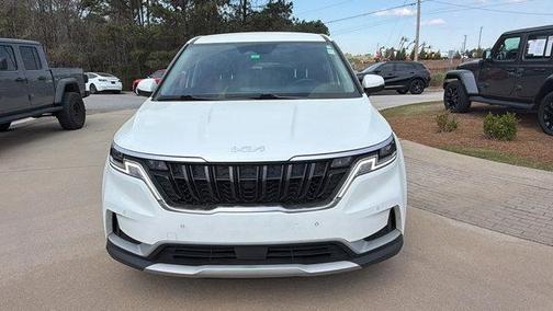 Snow White Pearl 2023 Kia Carnival EX