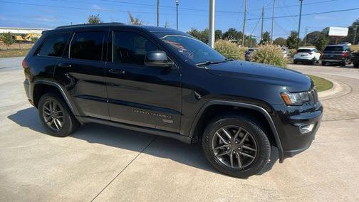 2016 Jeep Grand Cherokee Laredo