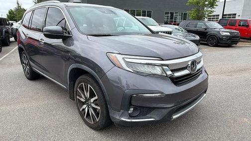 Modern Steel Metallic 2021 Honda Pilot Touring 8-Passenger