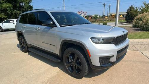 2024 Jeep Grand Cherokee L Laredo