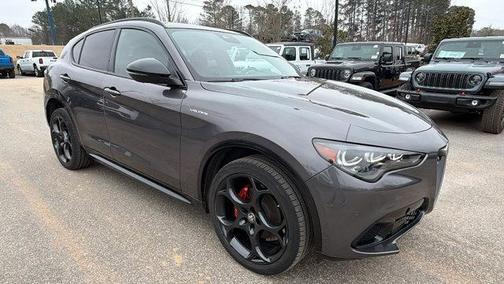 2024 Alfa Romeo Stelvio Veloce