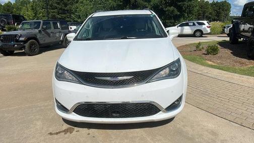 2019 Chrysler Pacifica Touring-L Plus