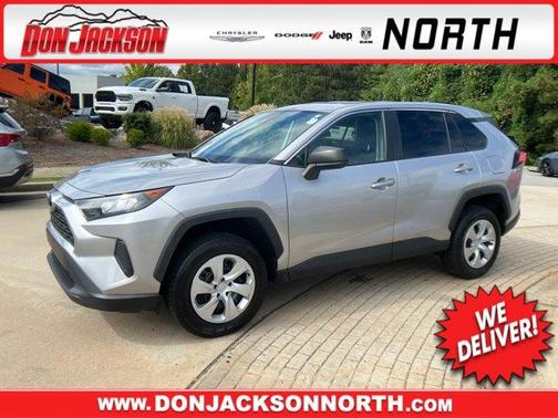 2022 Toyota RAV4 LE
