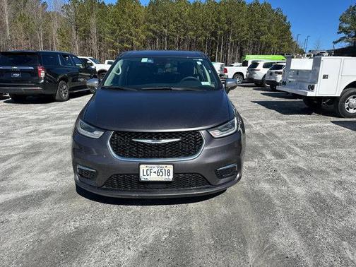 2023 Chrysler Pacifica Hybrid Limited