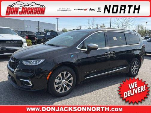 2025 Chrysler Pacifica Hybrid Pinnacle