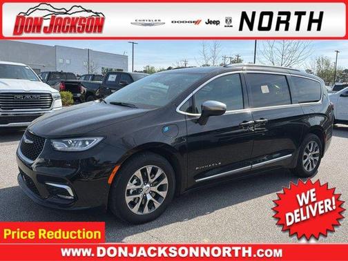 Diamond Black 2025 Chrysler Pacifica Hybrid Pinnacle