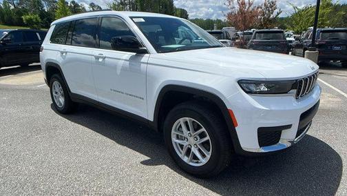 2024 Jeep Grand Cherokee L Laredo