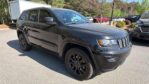 Diamond Black 2021 Jeep Grand Cherokee Laredo X