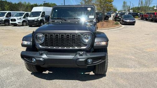 2025 Jeep Gladiator Sport