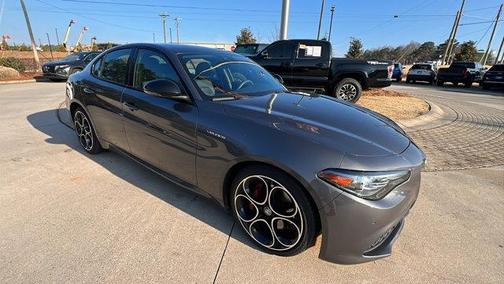 2022 Alfa Romeo Giulia Veloce