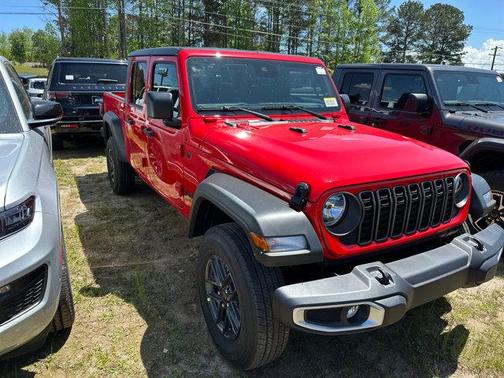 2025 Jeep Gladiator Sport