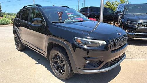 Diamond Black 2022 Jeep Cherokee X
