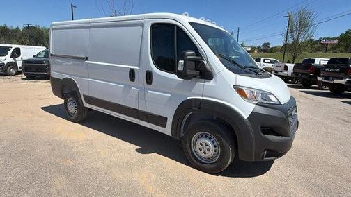 Bright White Clearcoat 2026 RAM ProMaster 1500 Low Roof