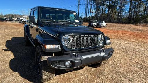 2025 Jeep Gladiator Sport