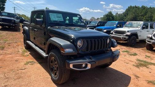 2025 Jeep Gladiator Sport