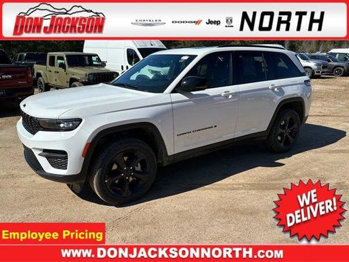 2025 Jeep Grand Cherokee Laredo