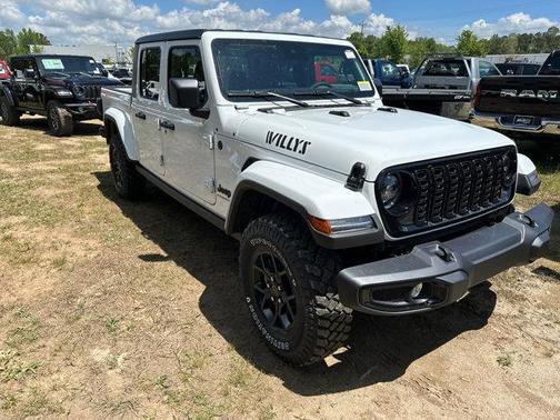 2025 Jeep Gladiator Sport