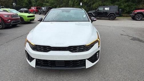 Snow White Pearl 2025 Kia K5 GT-Line