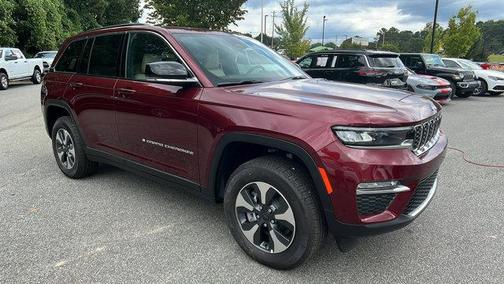 2025 Jeep Grand Cherokee 4xe Base