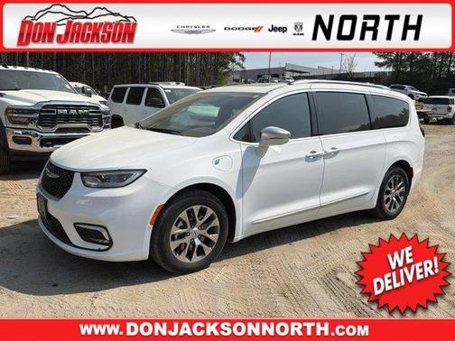 Bright White Clearcoat 2024 Chrysler Pacifica Hybrid Pinnacle