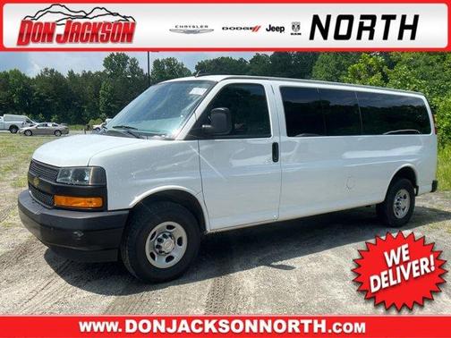 2022 Chevrolet Express 3500 LS