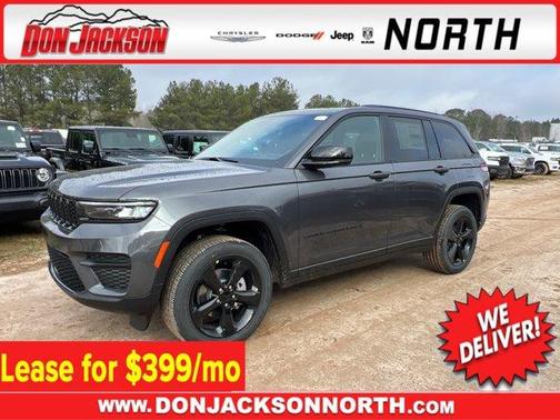 2025 Jeep Grand Cherokee Laredo