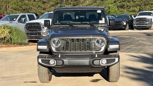 Granite Crystal Clearcoat Metallic 2026 Jeep Gladiator 85th Anniversary Edition